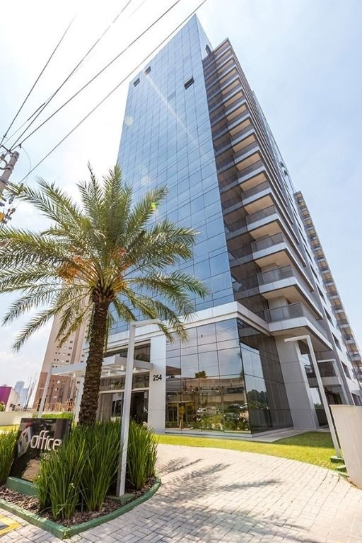 Fachada do edifício na Avenida Trindade, 254, em Barueri, onde fica o escritório